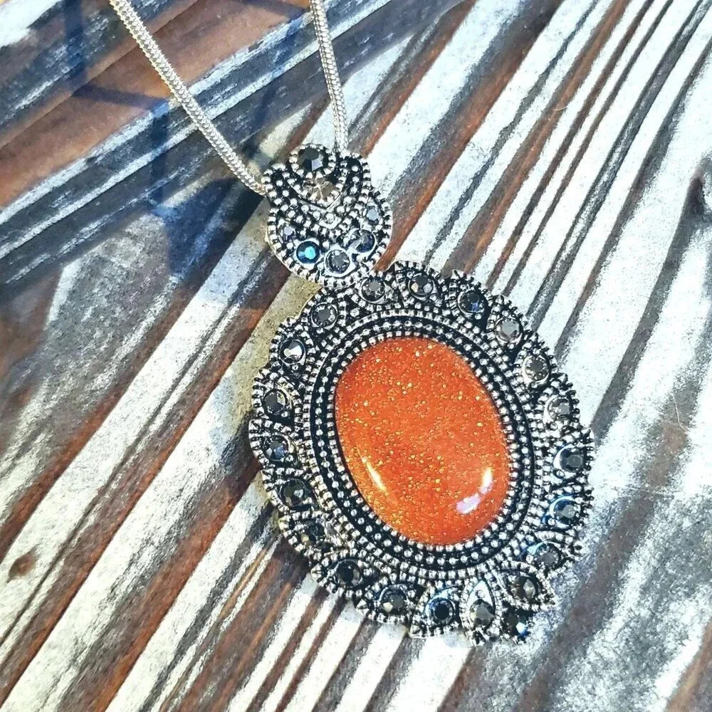 Victorian Necklace Silver Brown Goldstone